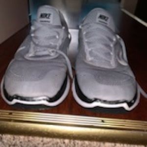 Men shoes for sale